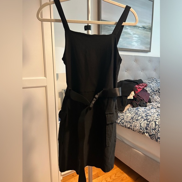 Black Cargo Dress - Picture 1 of 1